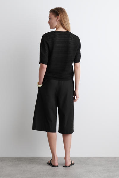 COS ストライプニットTシャツ