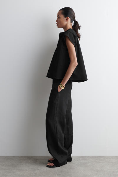 COS ギャザードグランドカラーブラウス