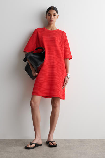 COS ストライプニットミディワンピース