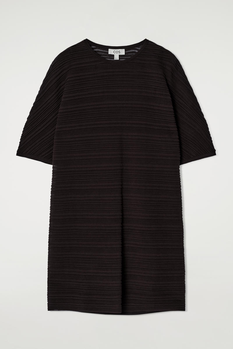 COS ストライプニットミディワンピース