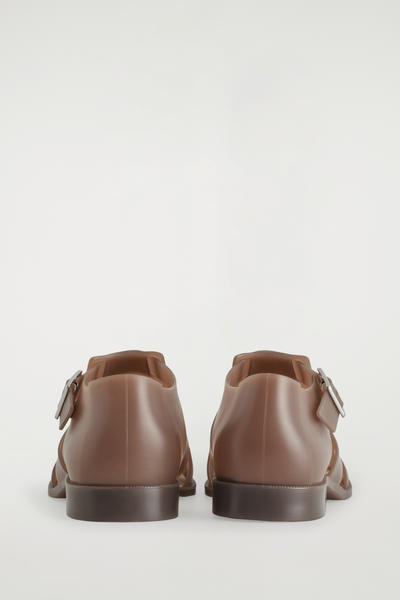 COS ジェリーフィッシャーマンサンダル