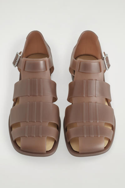 COS ジェリーフィッシャーマンサンダル