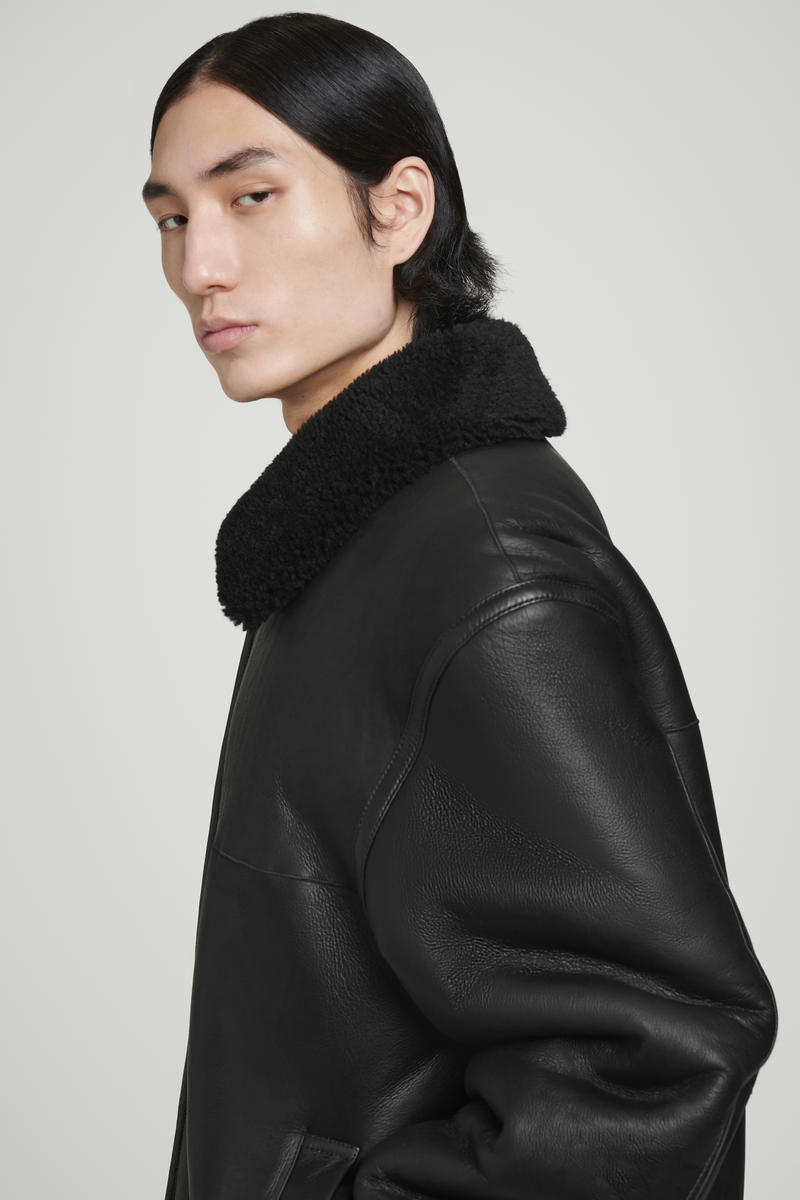 COS シアリングフライトジャケット