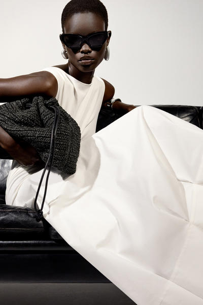 COS ボートネックコットンAラインミディワンピース