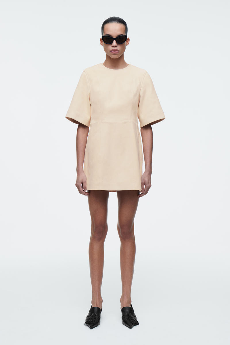 COS スエードミニTシャツドレス