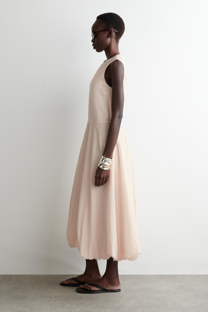 SLEEVELESS BUBBLE-HEM MIDI DRESS ノースリーブバブルヘム