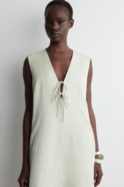 COS タイフロントミディドレス