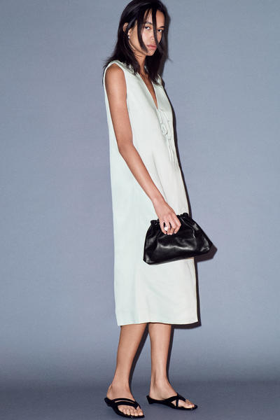 COS タイフロントミディドレス