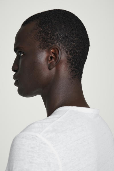 COS リネンTシャツ