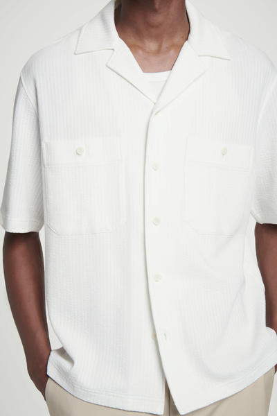 COS コットンシアサッカーリゾートシャツ