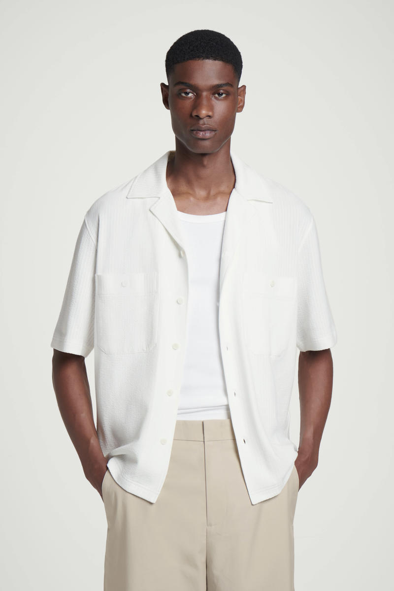 COS コットンシアサッカーリゾートシャツ