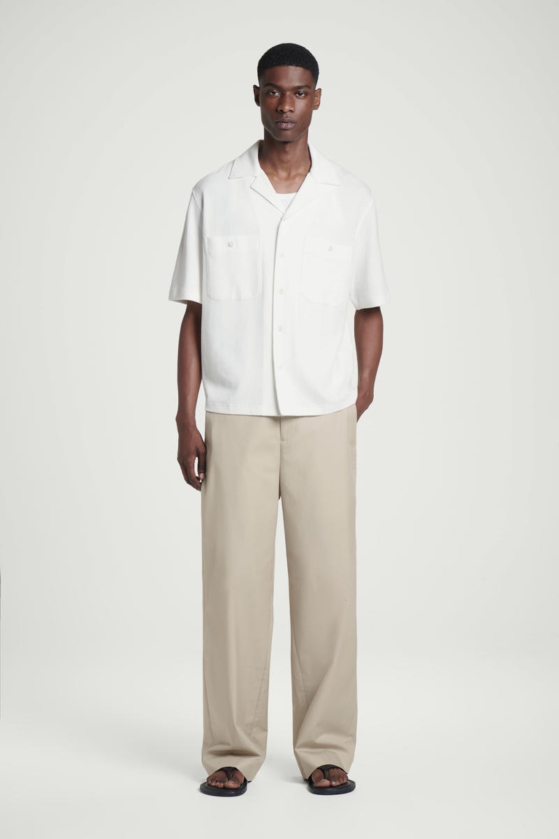 COS コットンシアサッカーリゾートシャツ