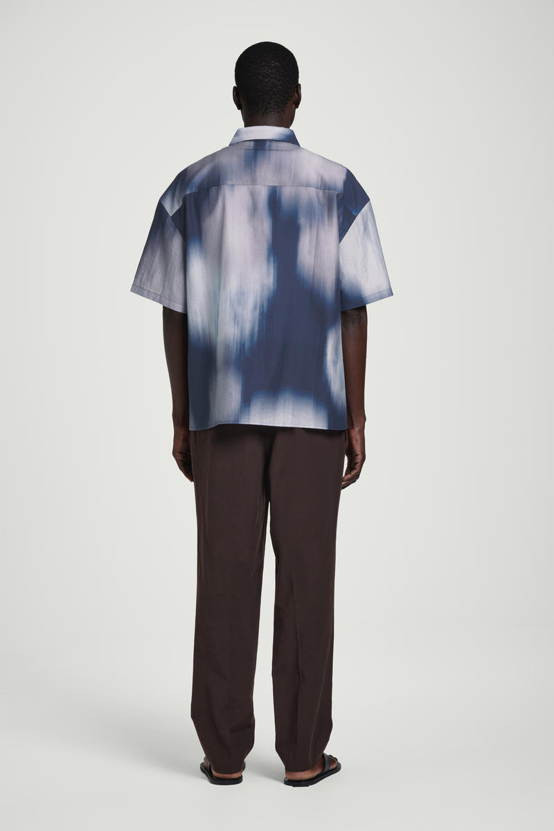 COS リラックスフィット 半袖リゾートシャツ