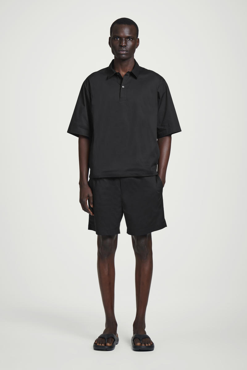 COS コットンポップオーバー半袖シャツ