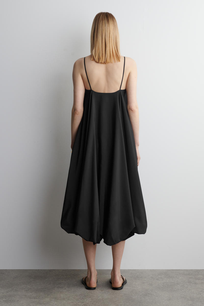 COS バブルヘムミニドレス