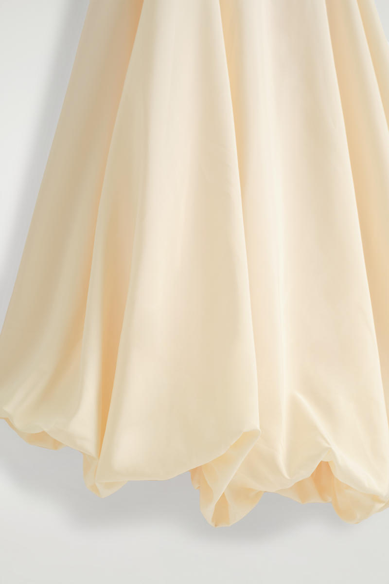 COS バブルヘムミニドレス