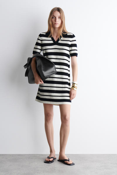 COS オープンニットポロミニドレス