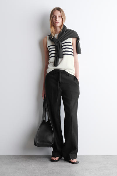 COS ストライプニットタンクトップ