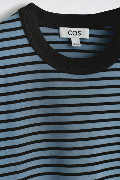 COS インターロックコットンクルーネックTシャツ