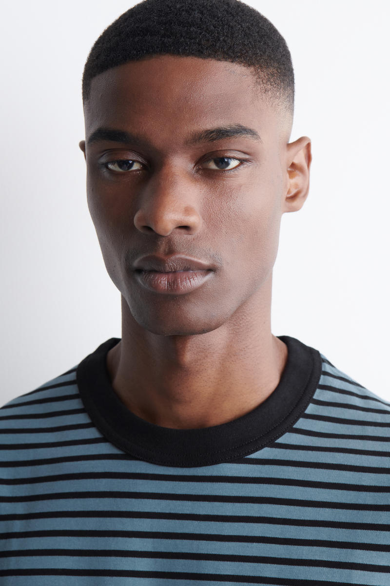 COS インターロックコットンクルーネックTシャツ