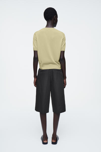 COS メリノウールブレンド半袖カーディガン