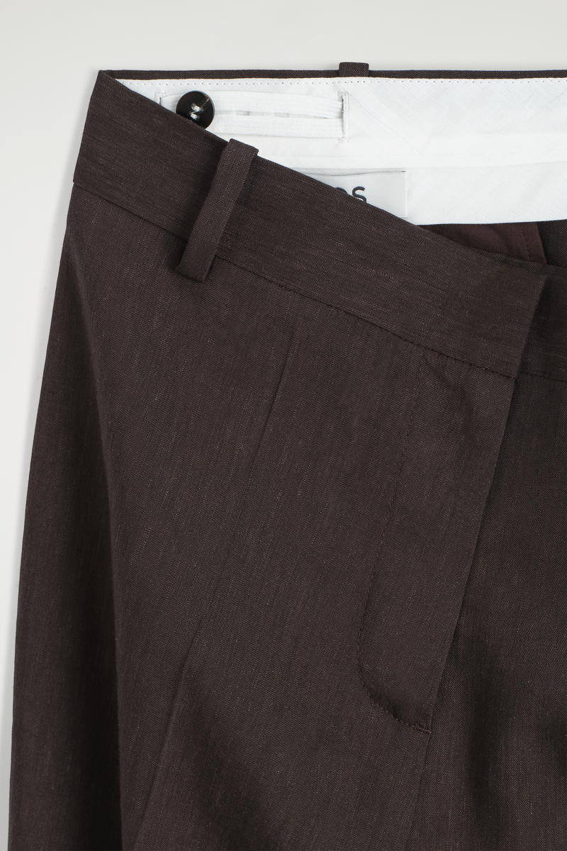 COS テーラードリネンストレートレッグトラウザーズ