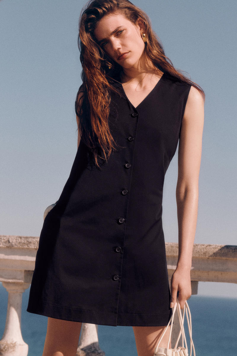 COS ボタン付きピマコットンミニドレス