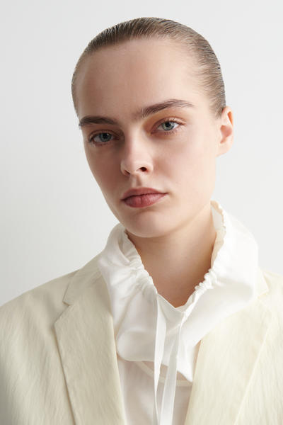 COS ドローストリング ノースリーブ トップス