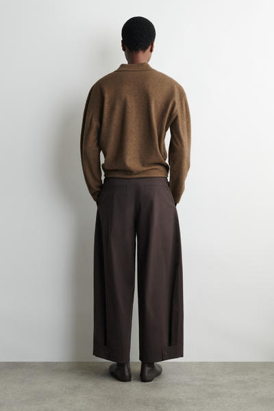 COS コットンバレルレッグパンツ