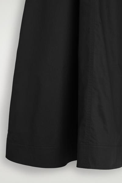 COS タイバックAラインミニドレス