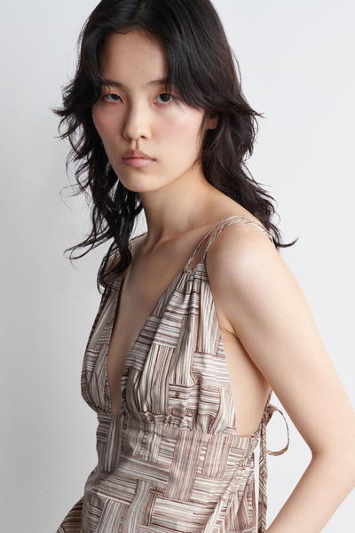 COS プリント柄Vネックマキシワンピース