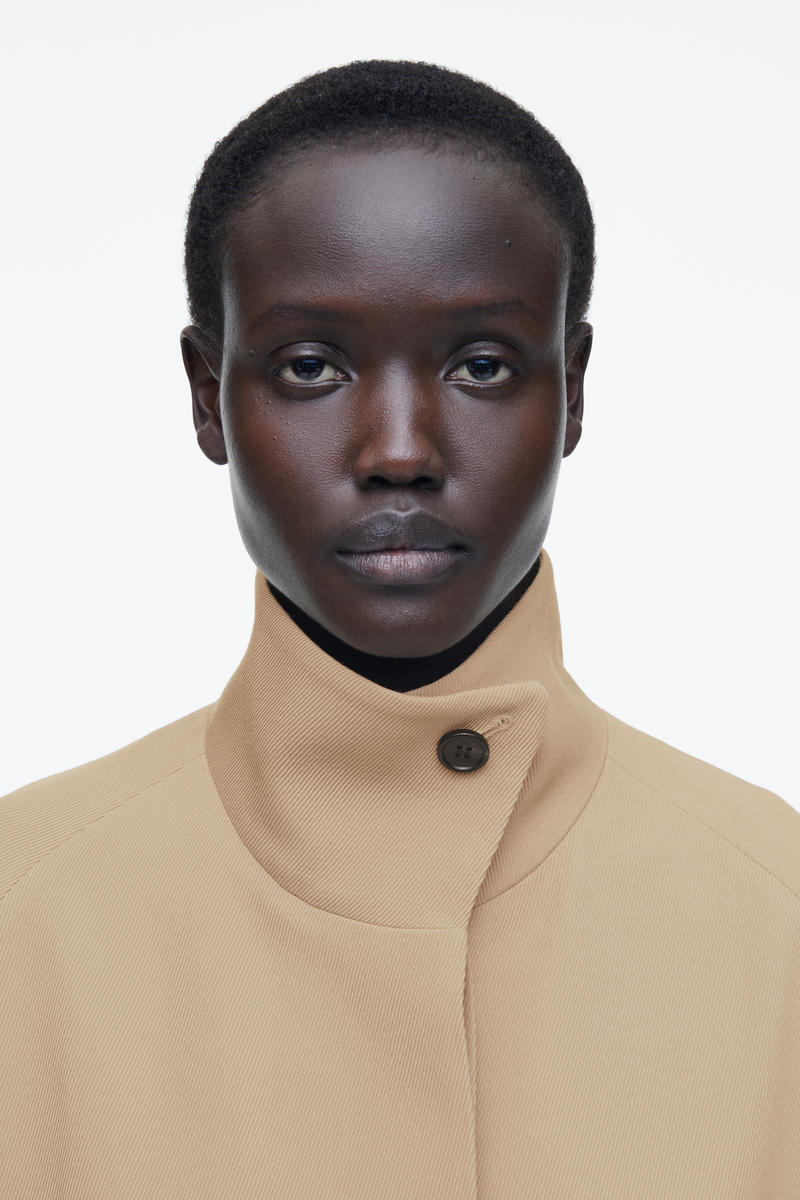 TRAPEZE WOOL-BLEND COAT オーバーサイズフィット トラペーズウール