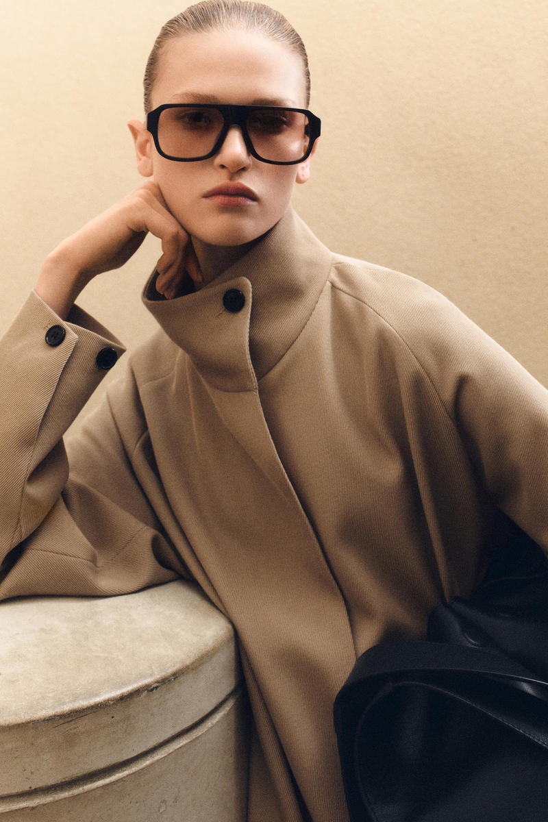 TRAPEZE WOOL-BLEND COAT オーバーサイズフィット トラペーズウール