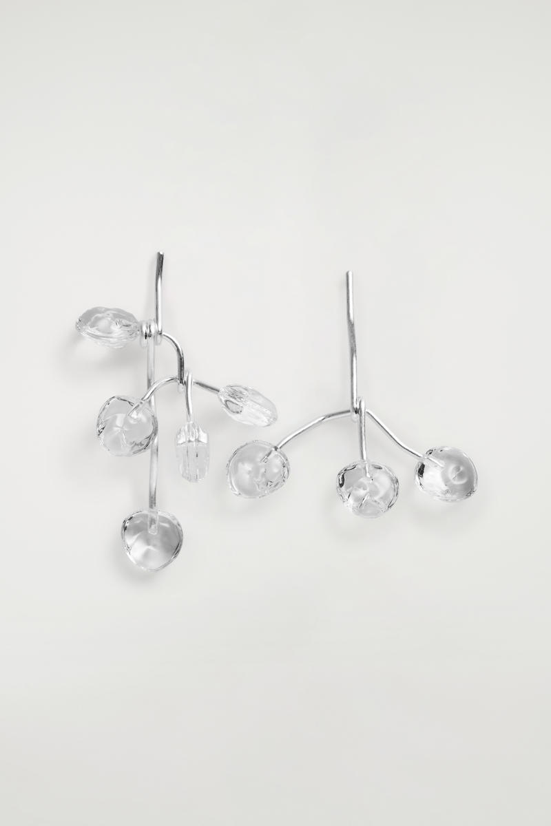 COS カスケードガラスピアス