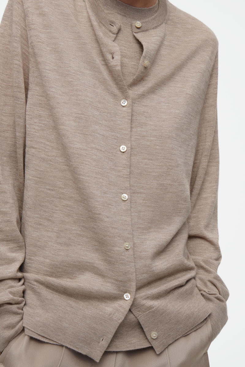 COS レイヤードファインカシミヤカーディガン