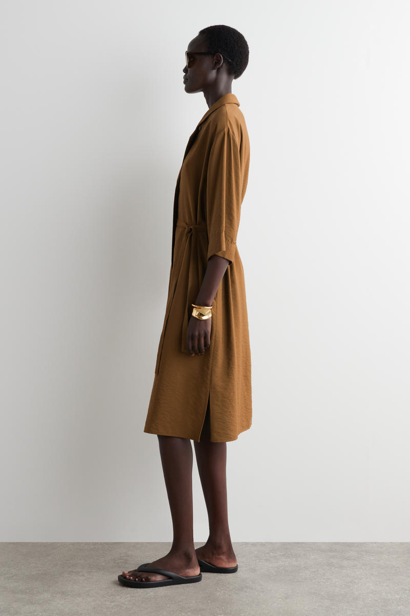 COS サイドベルトミディシャツドレス