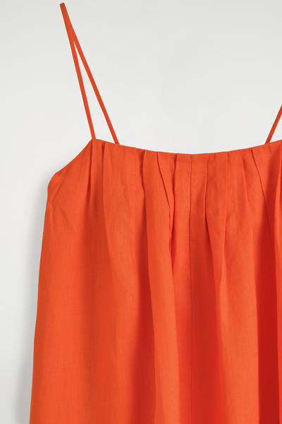 COS プリーツリネンマキシワンピース