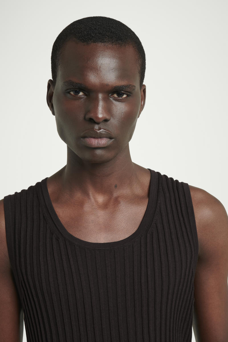 COS シルクコットンベスト