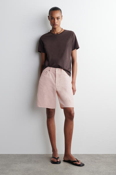 COS ストレートレッグデニムショートパンツ