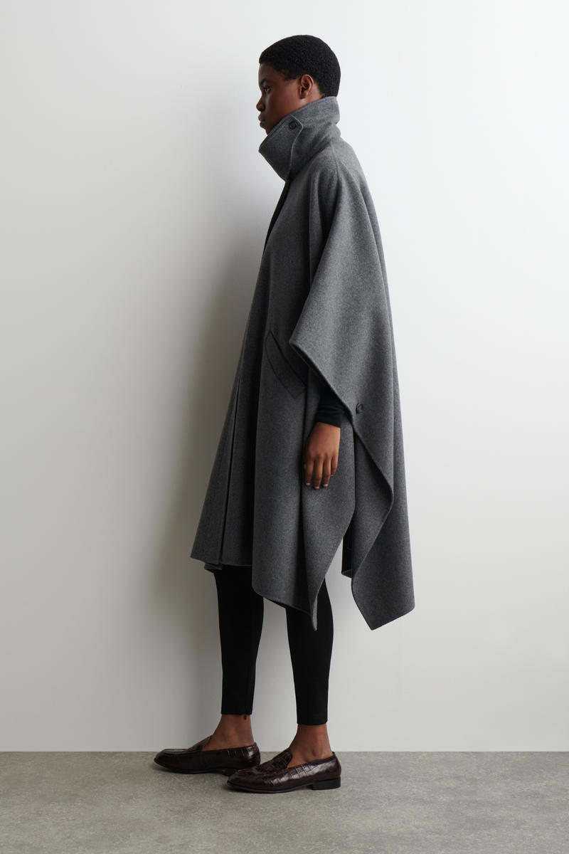 LONGLINE DOUBLE-FACED WOOL CAPE ロングラインダブルフェイス