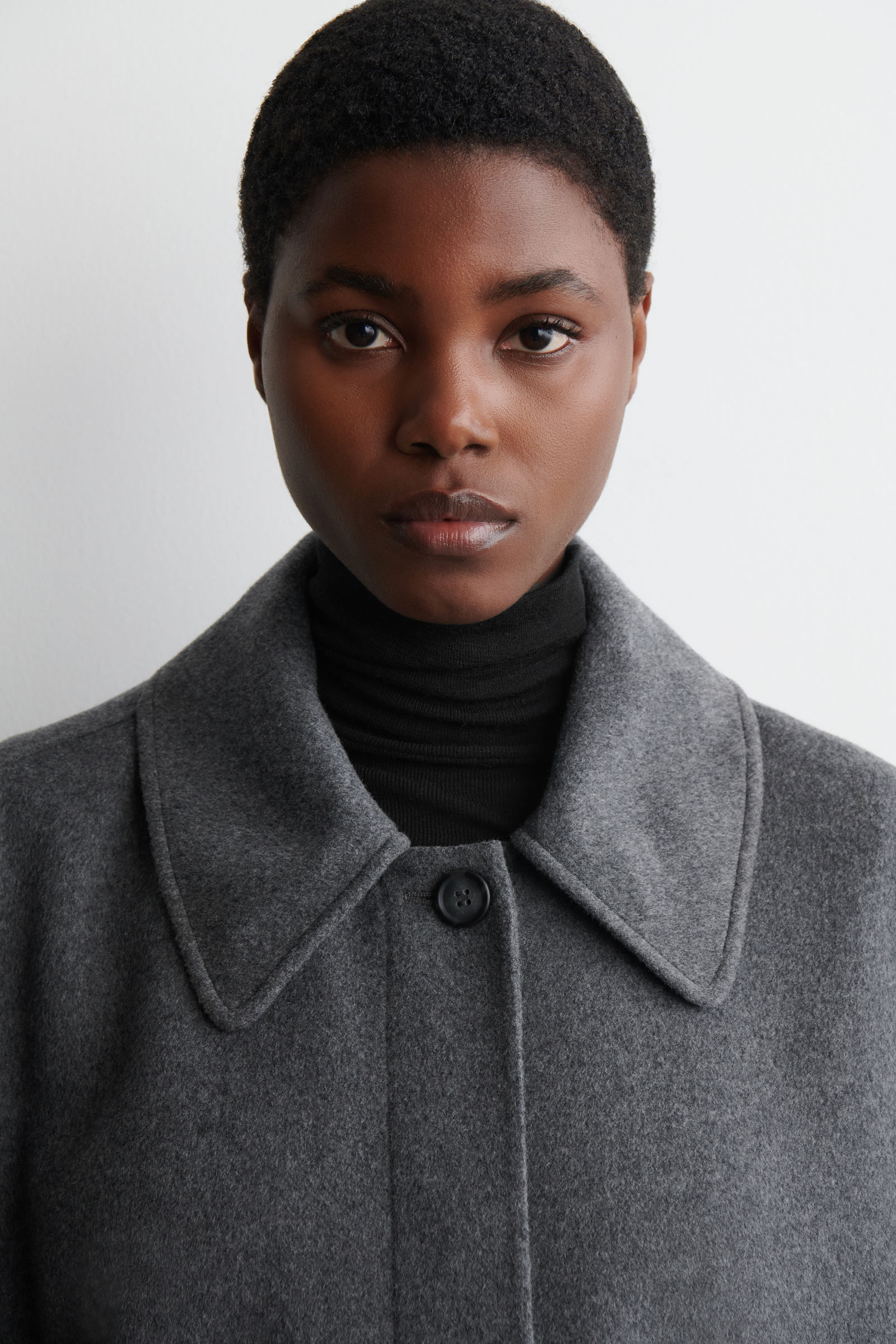 LONGLINE DOUBLE-FACED WOOL CAPE ロングラインダブルフェイスウール