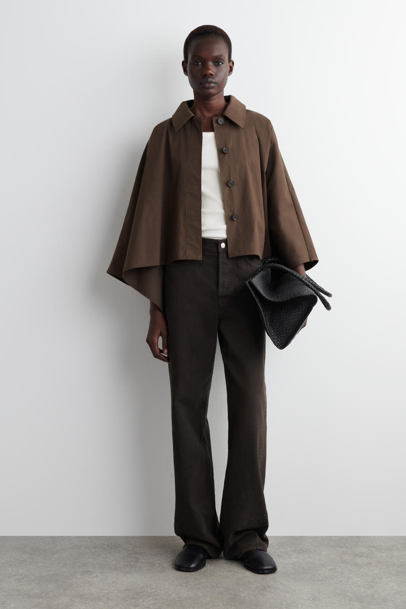 CROPPED TRENCH COAT CAPE クロップド トレンチコートケープ ダーク CROPPED TRENCH COAT CAPE クロップド トレンチコートケープ ダーク