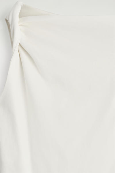 COS ツイストディテールコットントップ