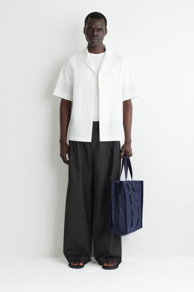 COS トランジットトートバッグ - ナイロン