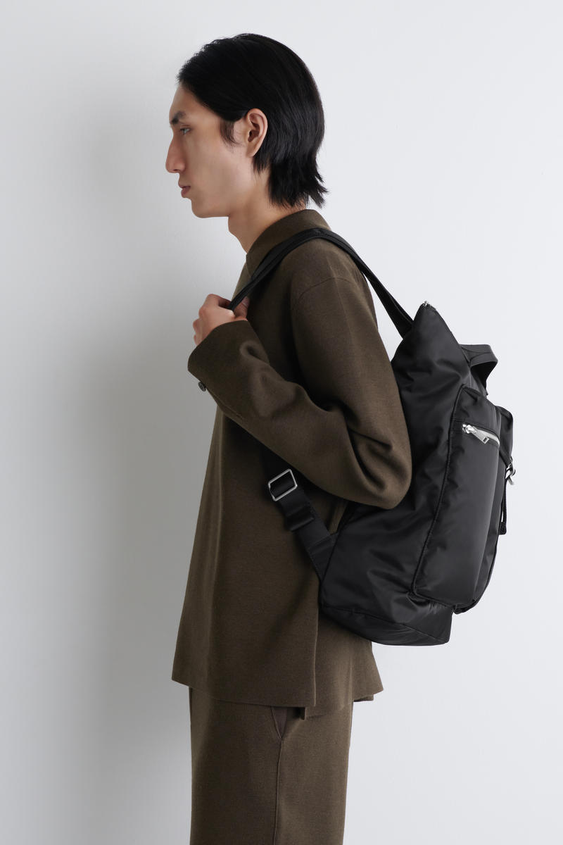 PURSUIT BACKPACK - NYLON パシュート バックパック - ナイロン