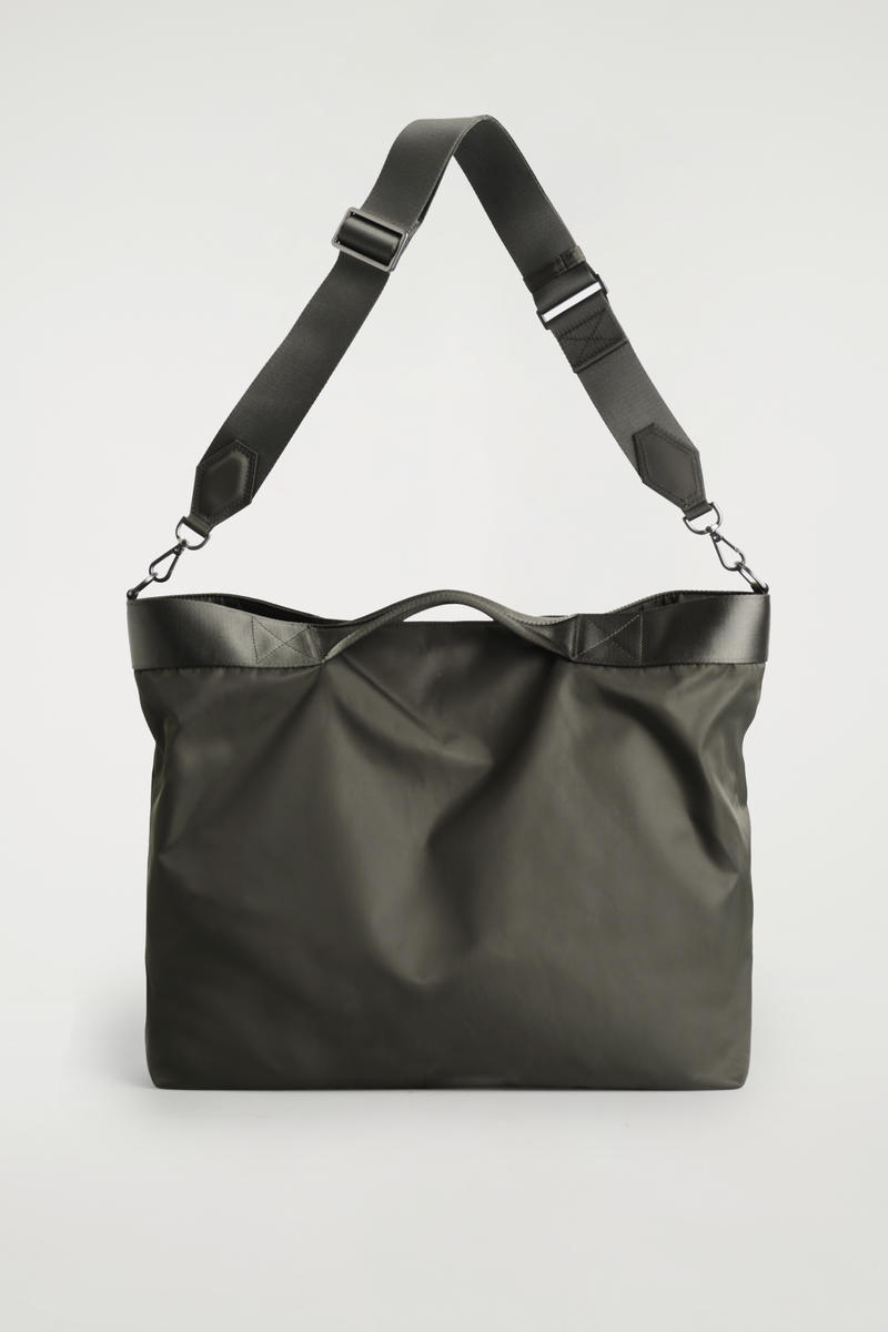 PURSUIT MESSENGER BAG - NYLON パシュート メッセンジャーバッグ