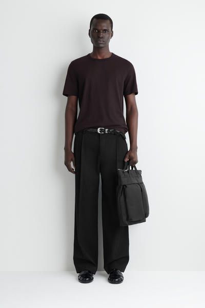 COS トランジットメッセンジャーバッグ - ナイロン