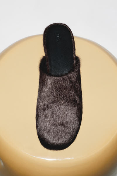 COS ポニーヘアミュール