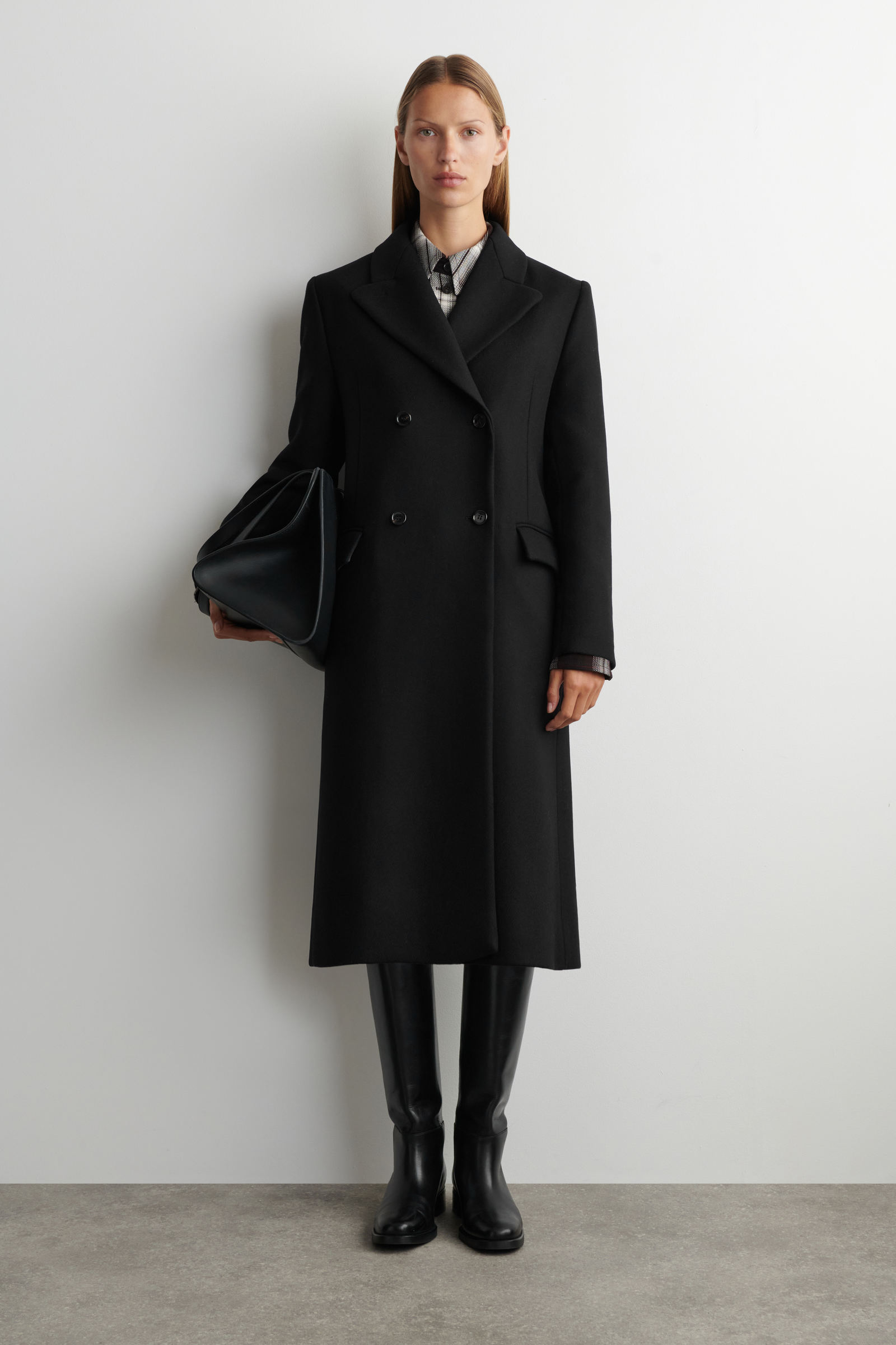 TAILORED DOUBLE-BREASTED WOOL COAT テーラードダブルブレスト