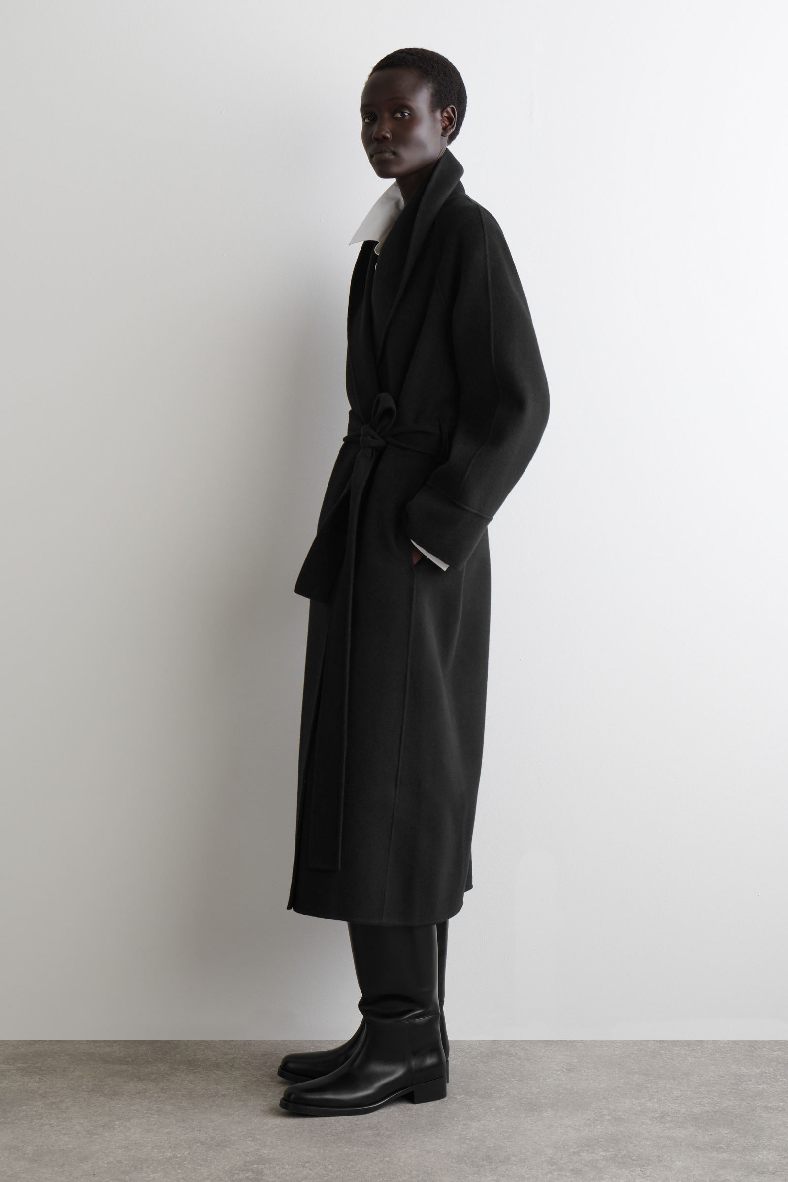 BELTED DOUBLE-FACED WOOL COAT ベルト付きダブルフェイスウールコート